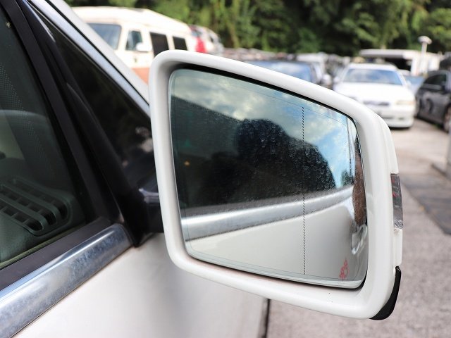  Benz R350 4MATIC W251 R Class 2011 year 251065 right door mirror ( stock No:504620) (7141)