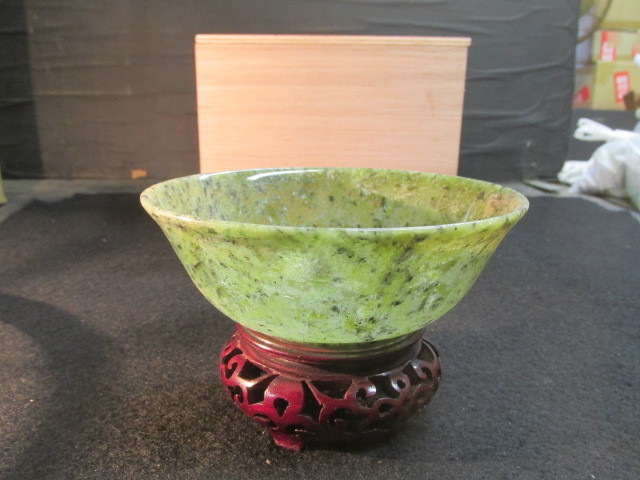 緑玉石 茶碗 花梨台座 茶器 中国 木箱