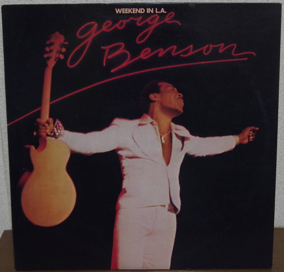 中古LPレコード現状出品2枚組：ジョージ・ベンソン・ライヴ / メローなロスの週末 (国内盤P-6337~8W)