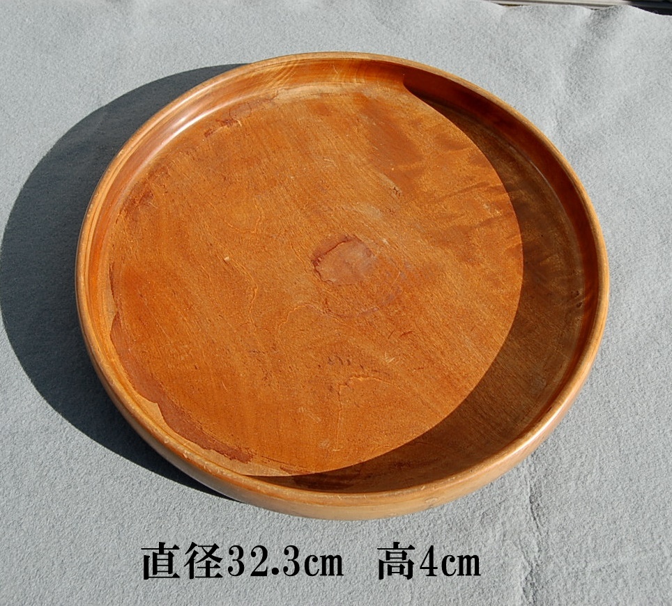 3 piece circle tray blue lacquer style : resin made / approximately 40. stainless steel * tray 36./ to business use . wooden circle tray 32.USED