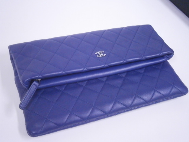 極美品】CHANEL クラッチバッグ ポーチ マトラッセ ブラック ココマーク-