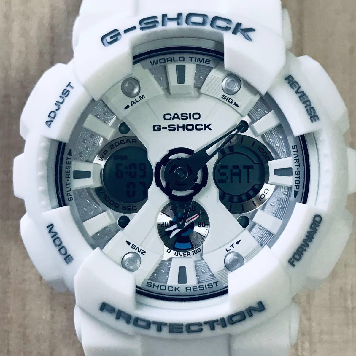 美品】CASIO G-SHOCK GA-120A デジアナ・オールホワイト カラー 美品】CASIO G-SHOCK GA-120A デジアナ・オールホワイト カラー