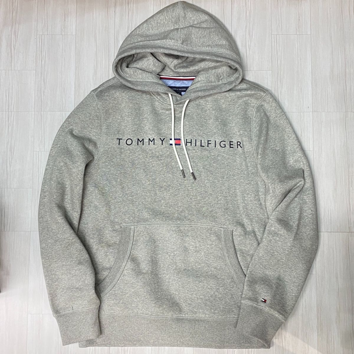 USA正規品 【L】   USA トミーヒルフィガー THD プルオーバー パーカー ヘザーグレー Grey ベーシック フラッグロゴ 裏起毛