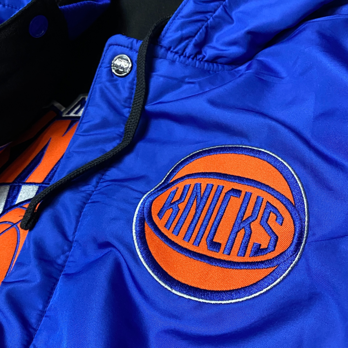 USA正規品 【XL】 JHデザイン NBA ニューヨーク ニックス NY Knicks リバーシブル 3Way スタジアムジャンパー スタジャン 青 黒 バスケ_画像3