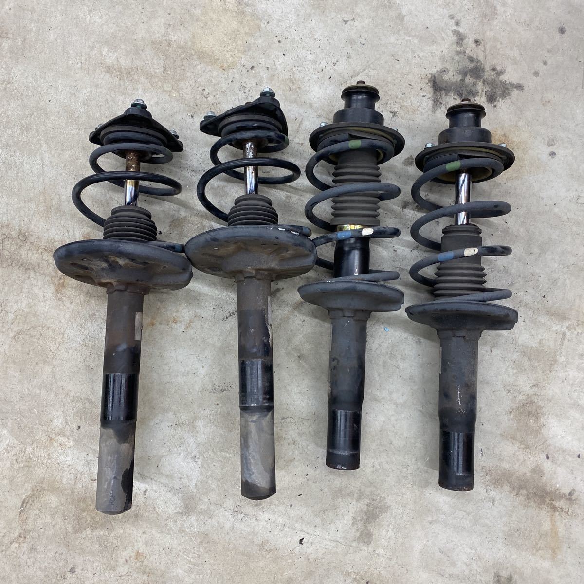  Porsche Boxster 986 original shock absorber suspension 996 Carrera upper mount 987