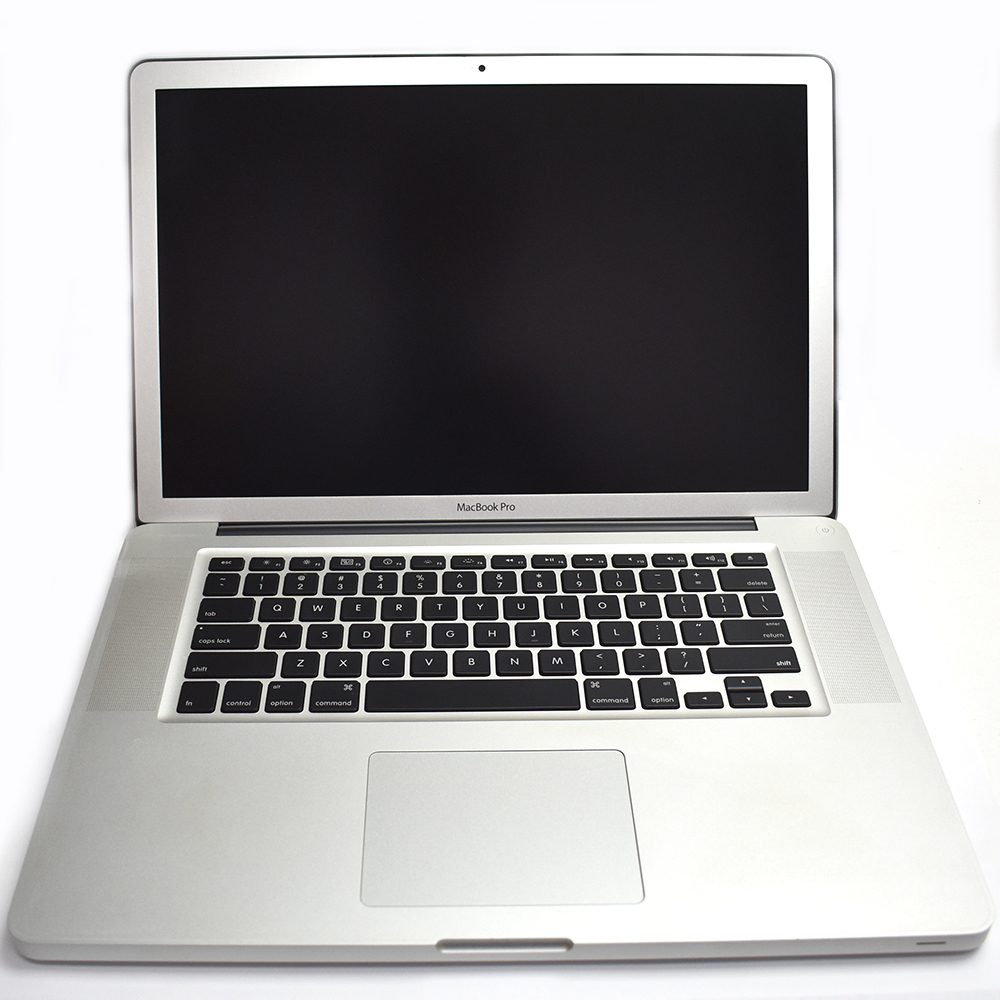 APPLE【アップル】Macbook Pro　マックブック　プロ　A1286　通電確認済み　本体のみ【中古】_画像2