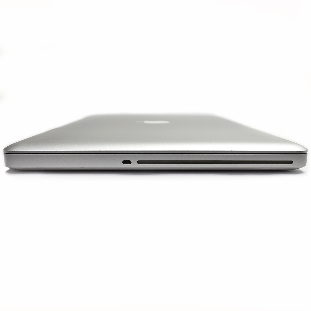 APPLE【アップル】Macbook Pro　マックブック　プロ　A1286　通電確認済み　本体のみ【中古】_画像7