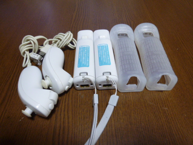 RSJN003【送料無料 動作確認済】Wii リモコン ヌンチャク ジャケット ストラップ　 2個セット ホワイト　白　カバー