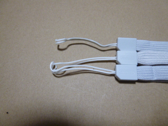 JS039【送料無料】Wii　ジャケット　ストラップ　3個セット（クリーニング済）白　ホワイト　リモコンカバー　