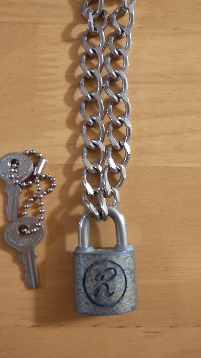 シドヴィシャス シド チェーン 南京錠 ネックチェーン ラビット社 パンク シドヴィシャス シド チェーン 南京錠 ネックチェーン ラビット社 パンク