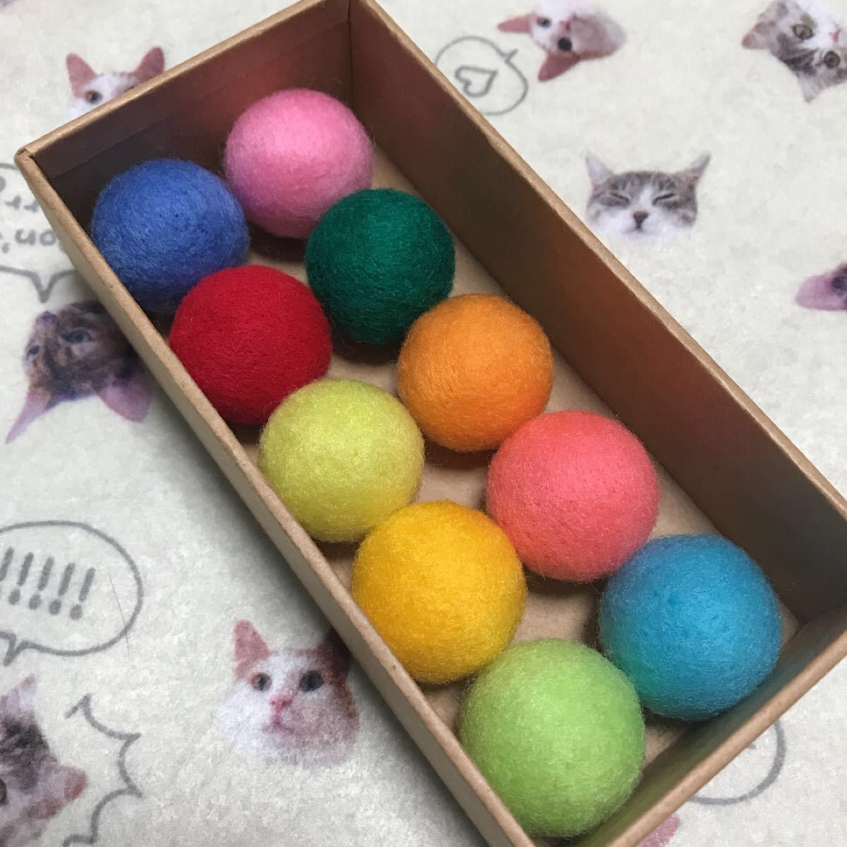 【専用】猫のおもちゃ☆ニャン玉☆鈴入り羊毛フェルトボール