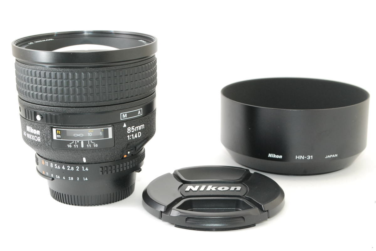 ☆極上品☆ Nikon ニコン AF NIKKOR 85mm F1.4D 専用フード付き 211201