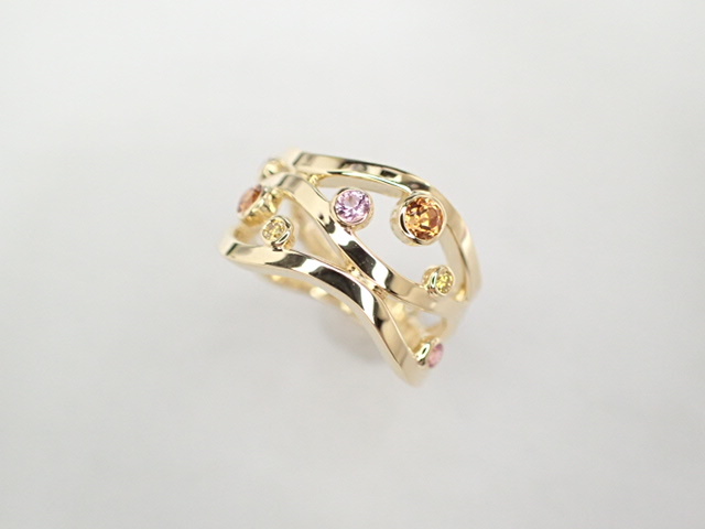 美品 ミキモト K18 イエロー(トリート)ダイヤ計0.03ct リング 指輪-