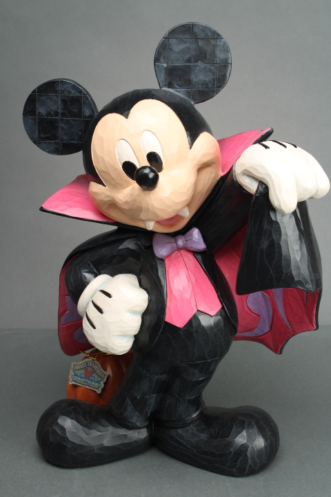 展示品 Disney Vampire Mickey ヴァンパイアミッキー ジム ショア 高さ約43 8 ディズニー フィギュア 玄関 置物 1 2590 4s ディズニー 売買されたオークション情報 Yahooの商品情報をアーカイブ公開 オークファン Aucfan Com