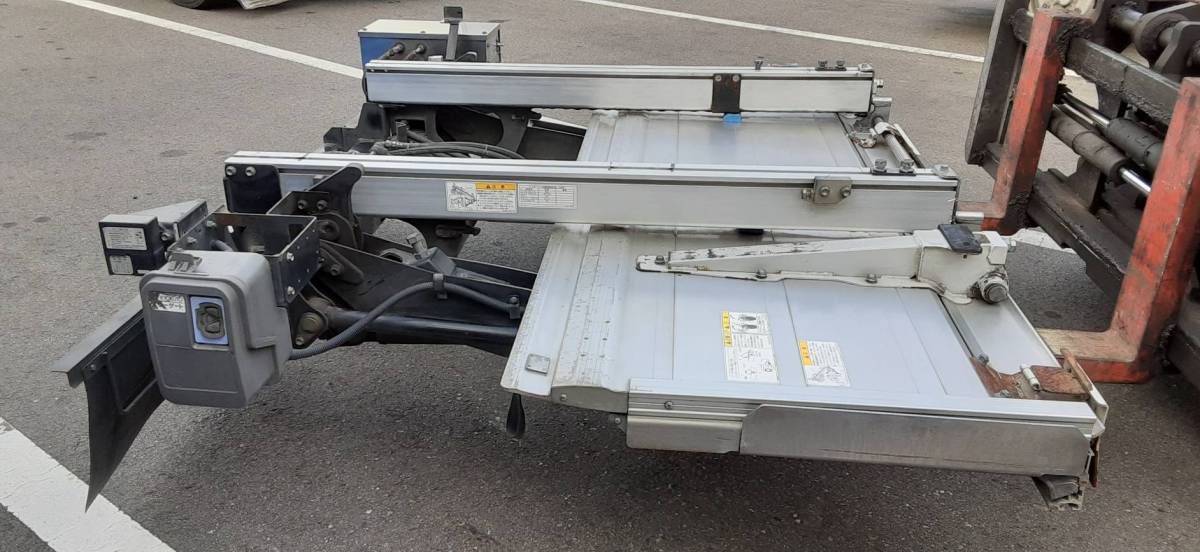 極東開発 格納式 テールゲート パワーゲート CG1002K-B3MRA2 リモコン付 H26年式 日野 レンジャー TKG-FD7JLAG 直接引き取り_画像2