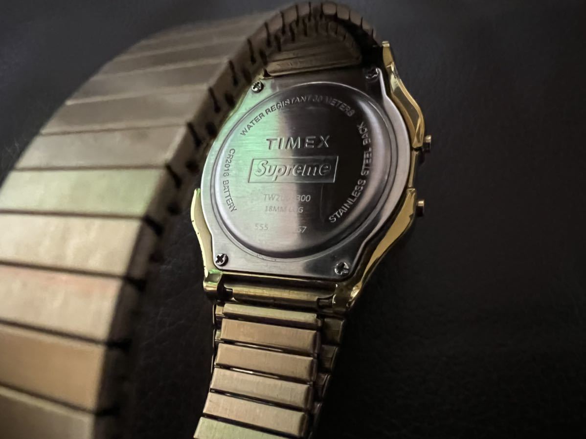 supreme 19aw 19fw timex digital watch gold シュプリーム