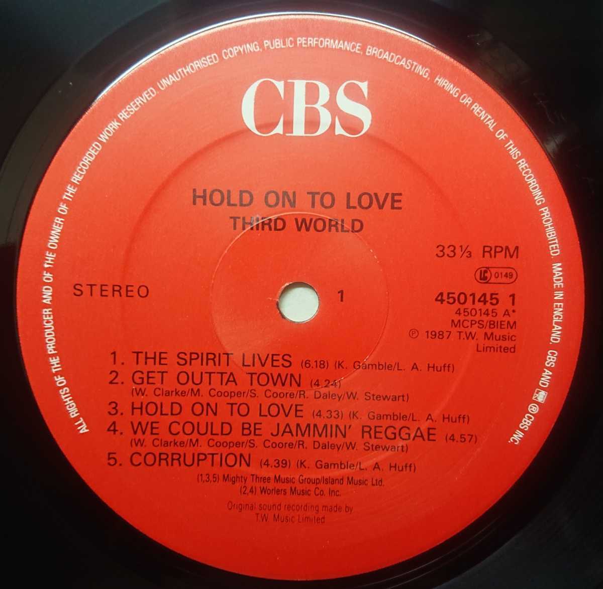 ☆THIRD WORLD/HOLD ON TO LOVE'1987UK CBS_画像3