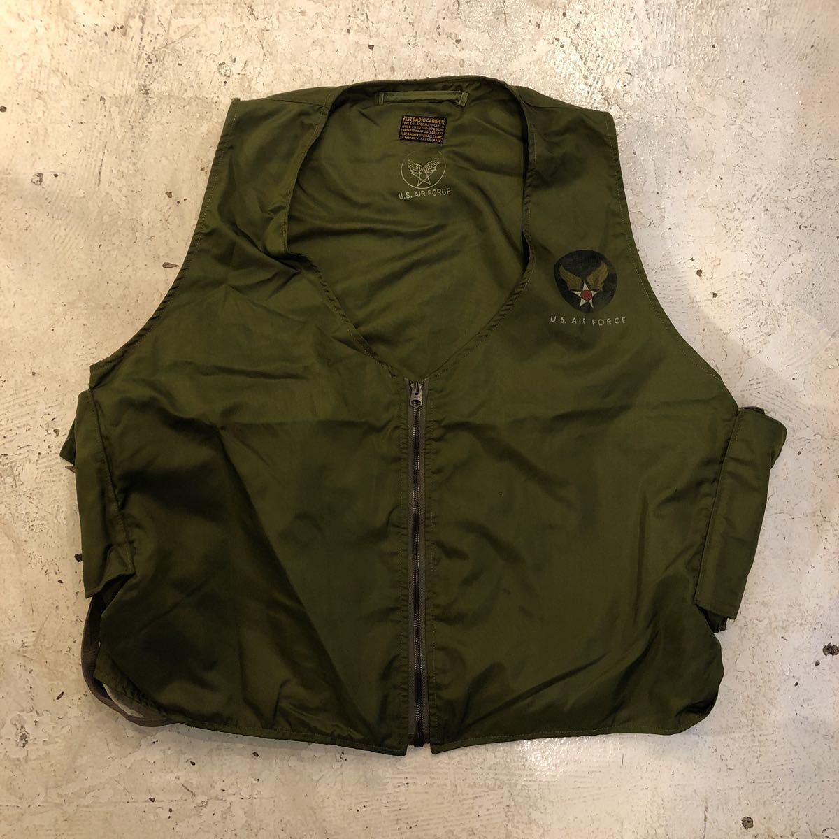 お手頃価格 E-1ラジオベスト U.S. AIR FORCE ecousarecycling.com
