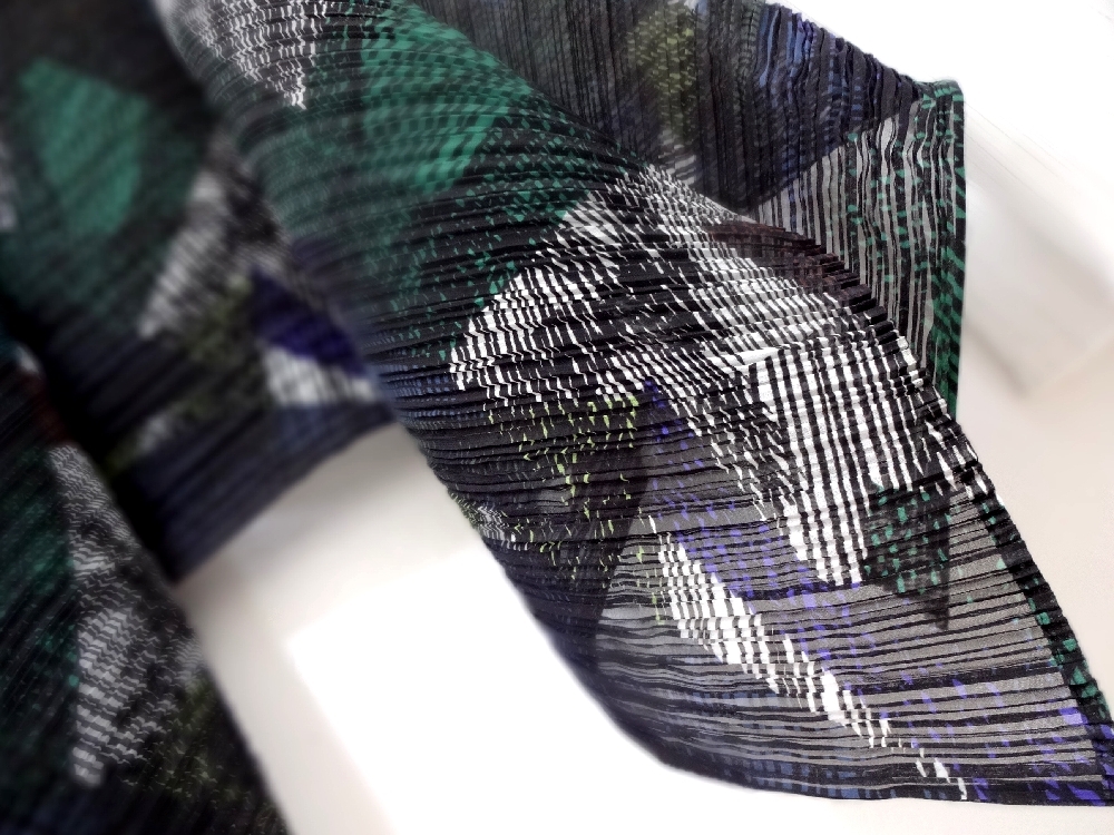ショッピング最安値 名作◆ ISSEY MIYAKE 『 ANDANTE 』 PLEATS PLEASE イッセイミヤケ プリーツプリーズ アンダンテ ポンチョ チュニック ワンピース 新品 ショッピング最安値 名作◆ ISSEY MIYAKE 『 ANDANTE 』 PLEATS PLEASE イッセイミヤケ プリーツプリーズ アンダンテ ポンチョ チュニック ワンピース 新品