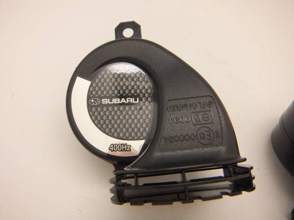  Subaru re Vogue (VM)SUBARU horn black high & low 
