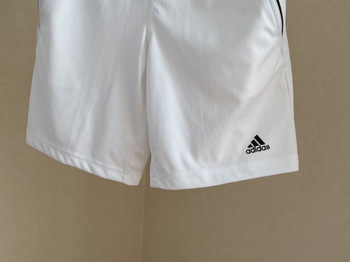 超美品 adidas(アディダス)ハーフ パンツ 140cm キッズ ホワイト 使用２回 スポーツ ジャージ ショート ズボン ボトムス 子供  CLIMA LITE