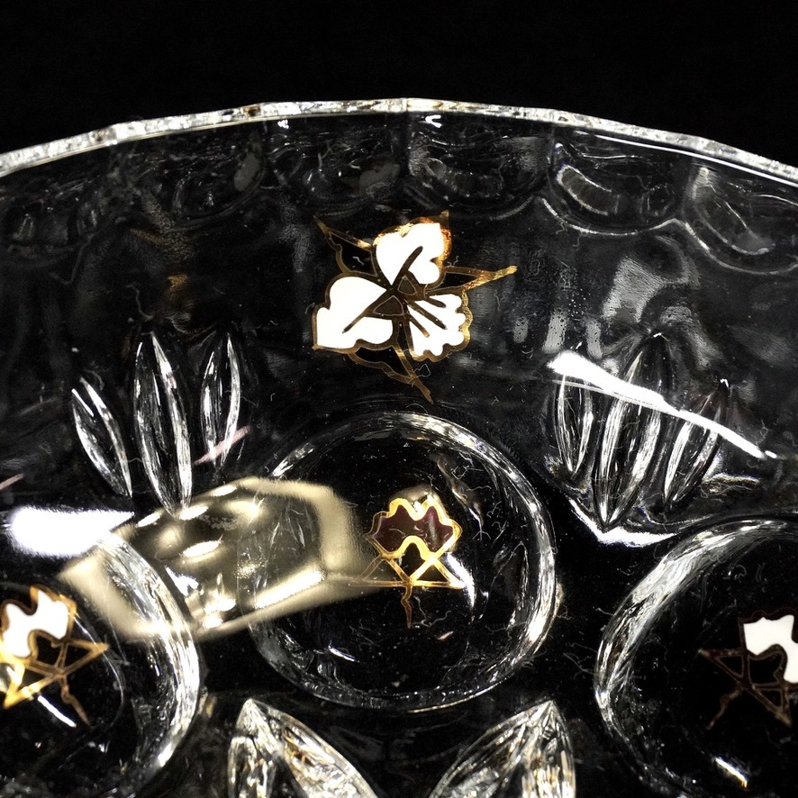 昭和レトロ アデリアグラス ガラスキャンディポットプレスガラス 直径15cm 高さ13cm レトロポップな雰囲気とポイントの花柄が素敵　SHM_画像4