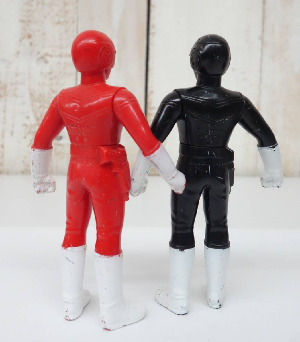 高級素材使用ブランド ターボレンジャー レッド ソフビ 人形