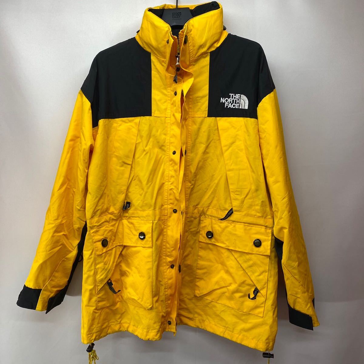 ノースフェイス THE NORTH FACE マウンテンジャケット 黄黒 M USA輸入_画像1