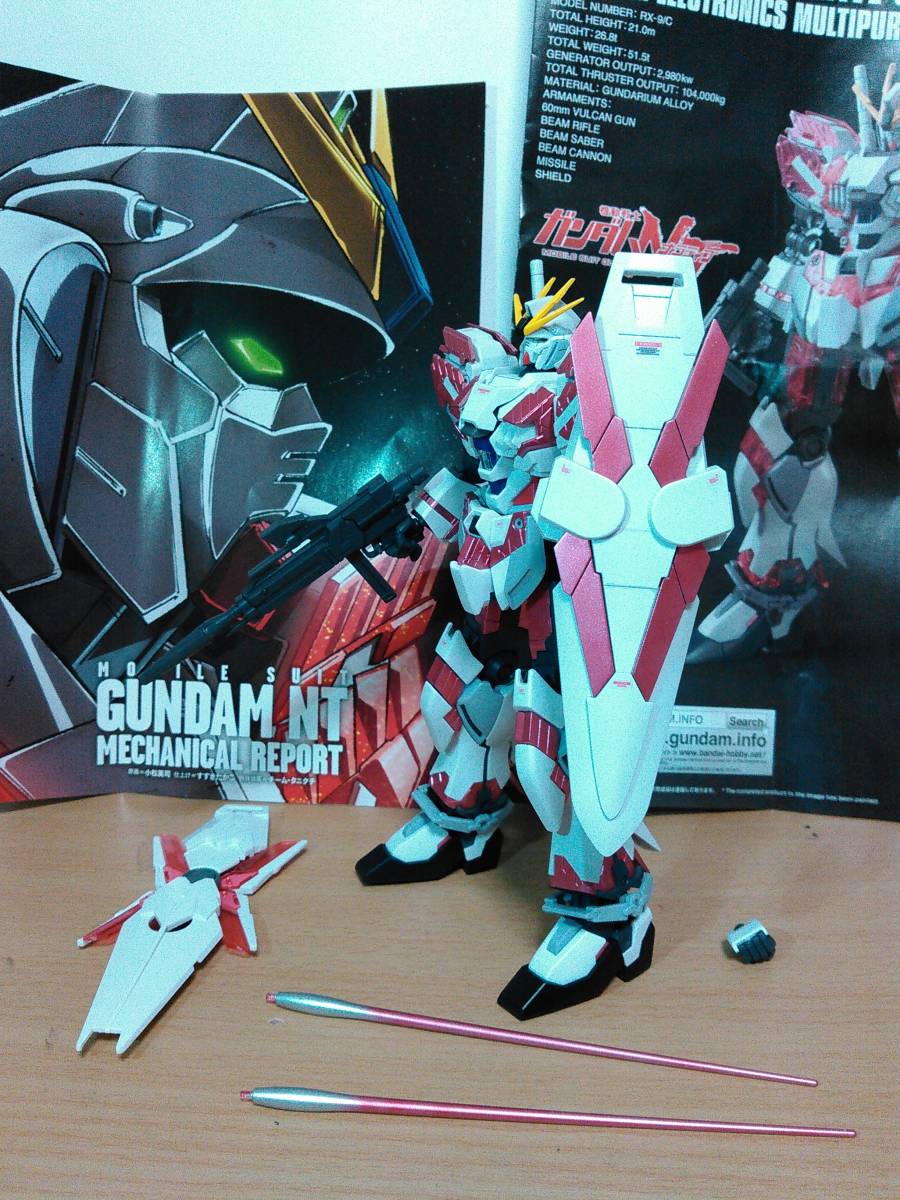 今週のおすすめ製品 1/144 HGUC ナラティブガンダム ヨナ 完成品 塗装 C装備 完成品