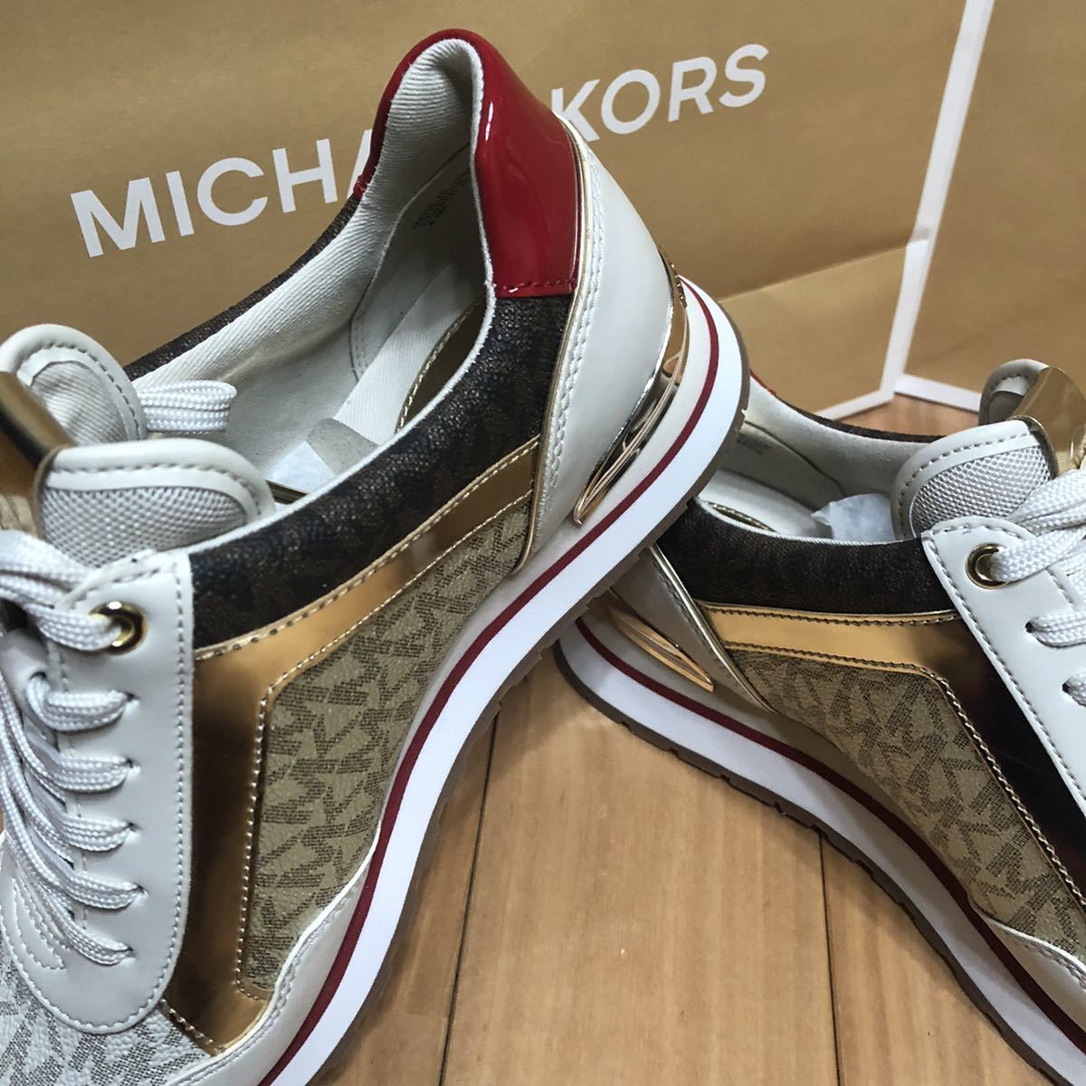 マイケルコース【MICHAEL KORS】スニーカー サイズ 6M (23cm