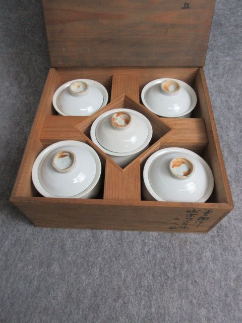 【政】30364 永楽善五郎白小茶碗 5客 共箱 茶筒 茶杓 茶釜 骨董_画像4