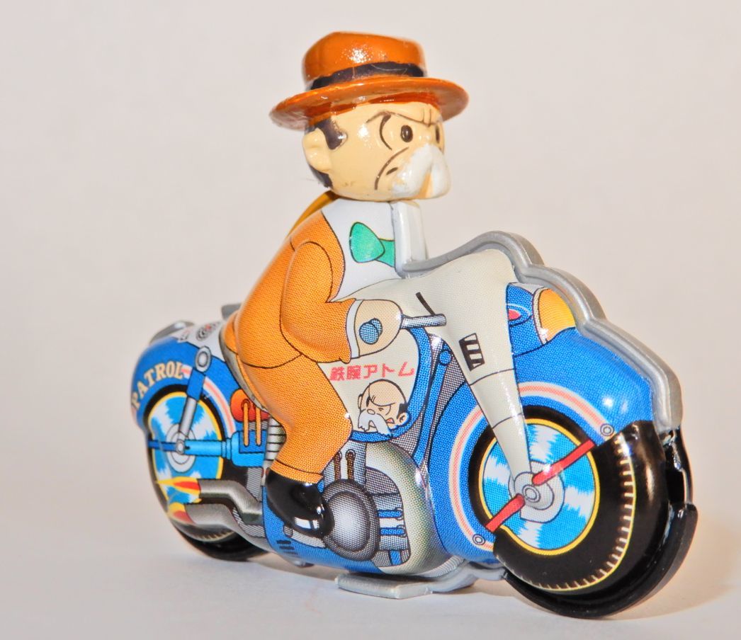 ヤフオク 手塚治虫 手塚プロ Sf漫画アニメ 鉄腕アトム キ