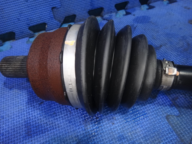 Volvo Volvo V40 MB4164T etc. left front drive shaft product number 31367539 mileage 59,400Km [5063]