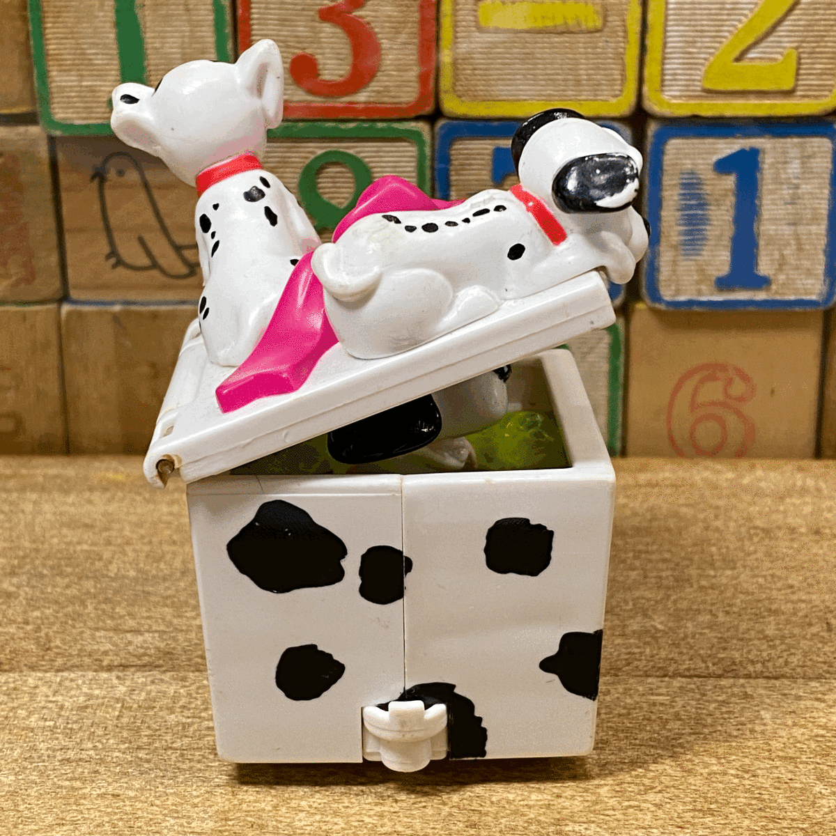  McDonald's happy mi-ru 101 далматинец McDonald*s Happy meal toy Happy Birthday 101 Dalmatians happy комплект Disney 