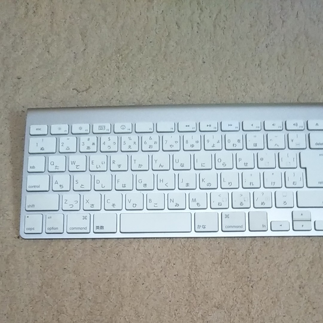 Apple ワイヤレスキーボードジャンク品　A1314