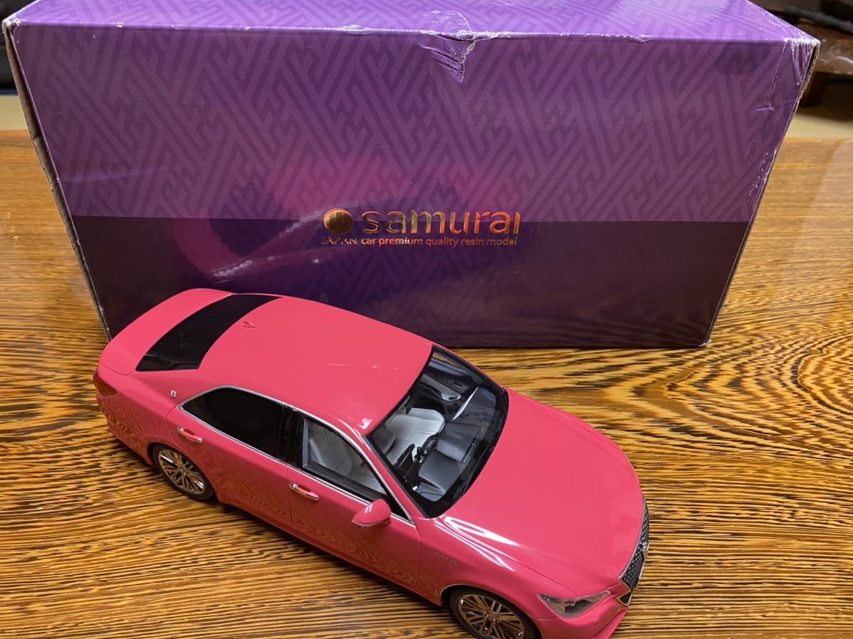 超希少品 ピンク SAMURAI 1/18 京商 外箱あり トヨタ クラウン