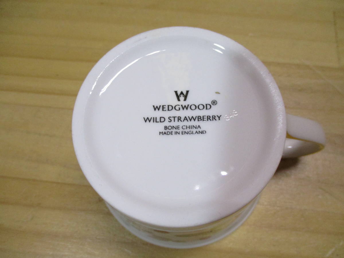 Y送料無料 ◎830 【WEDGWOOD】 ウェッジウッド ワイルドストロベリー デルフィ カップ＆ソーサー ペア 未使用展示品_画像4