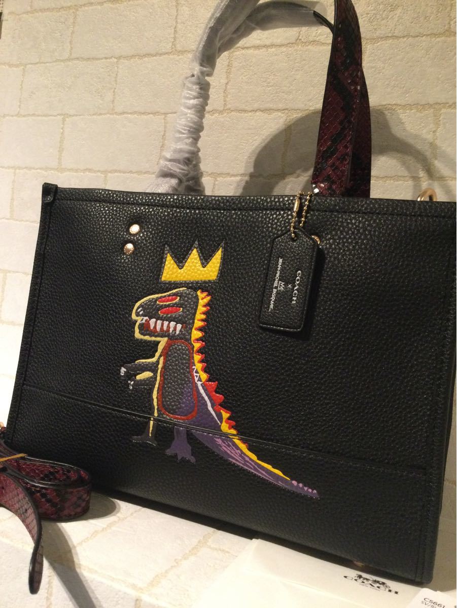 新品 新作 COACH コーチ バスキアコラボ トートバッグ 恐竜 バッグ