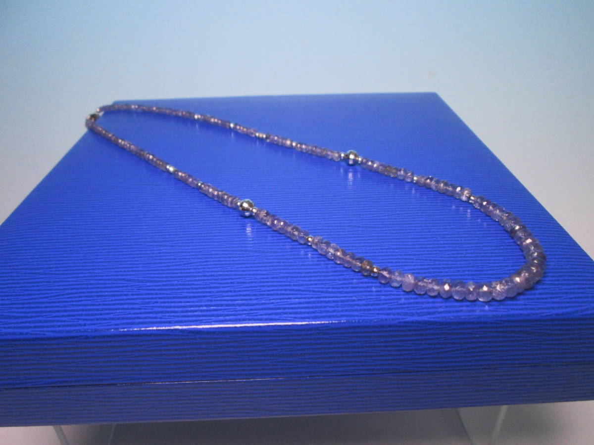 *WGK14.. light purple color. design necklace 16g case attaching 