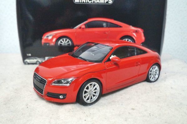 ミニチャンプス アウディ TT 2006 1/18 ミニカー AUDI 赤 ミニカー ミニチャンプス アウディ TT 2006 1/18 ミニカー AUDI 赤 ミニカー