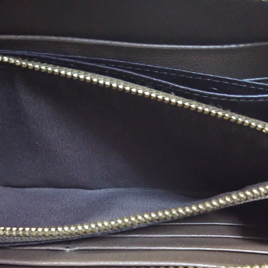 LOEWEラウンドファスナー長財布 | bedouingardenvillage.com