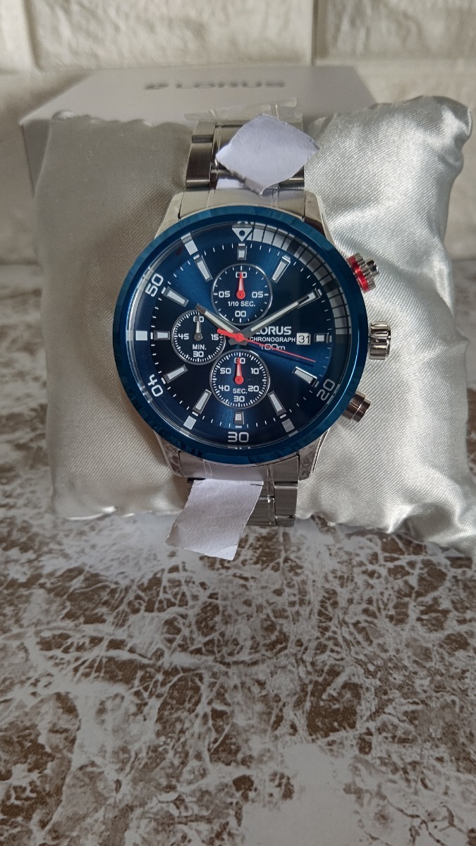 新品セイコーLORUSメンズ腕時計ブルー100m防水クロノグラフ激レア日本未発売