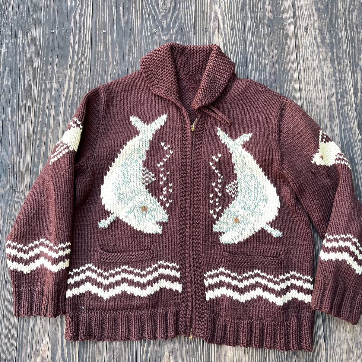 出品 レア！Cowichan sweater Alaska柄 カウチンセーター ニット/セーター