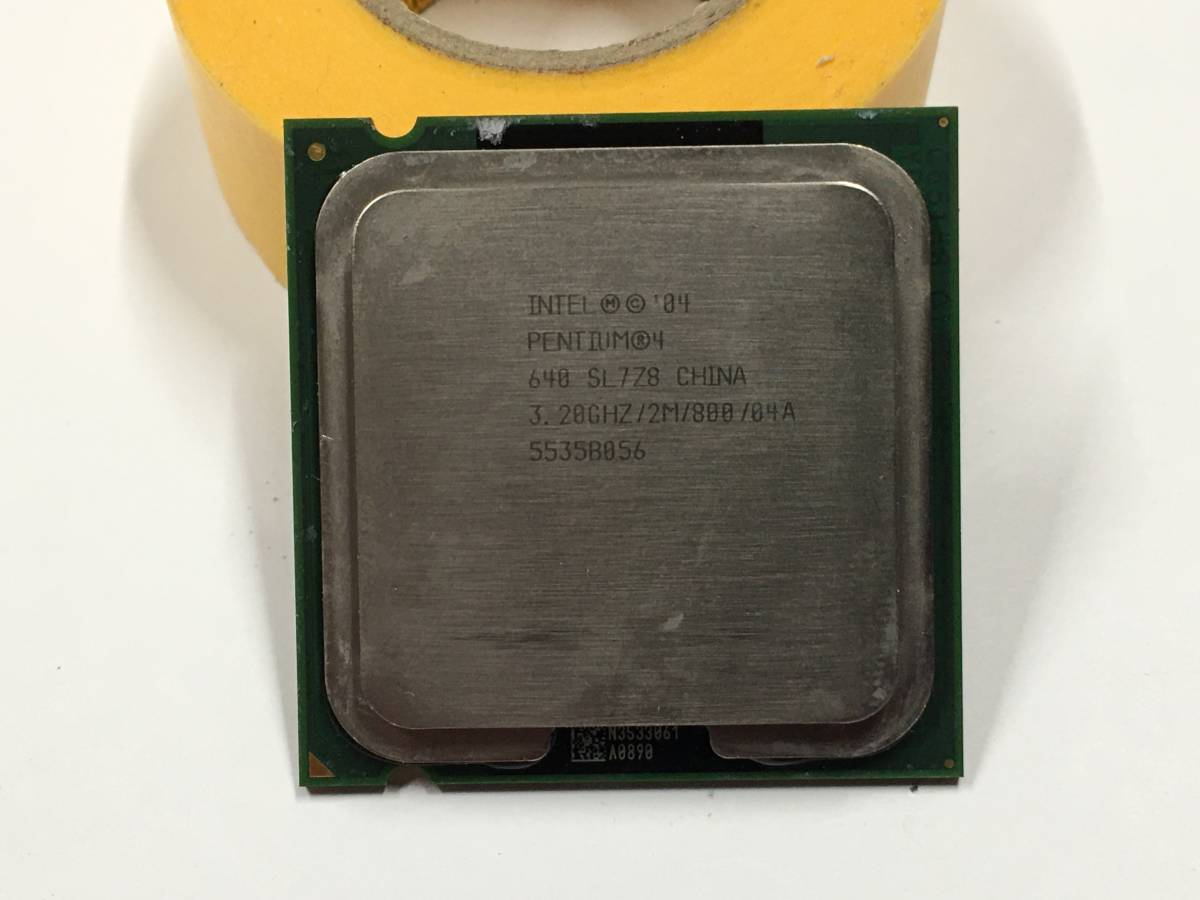 B1086)Intel Pentium 4 SL7Z8 3.20GHz 2M 中古動作品_画像1