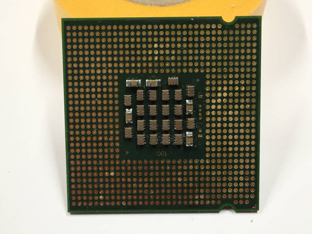B1086)Intel Pentium 4 SL7Z8 3.20GHz 2M 中古動作品_画像2