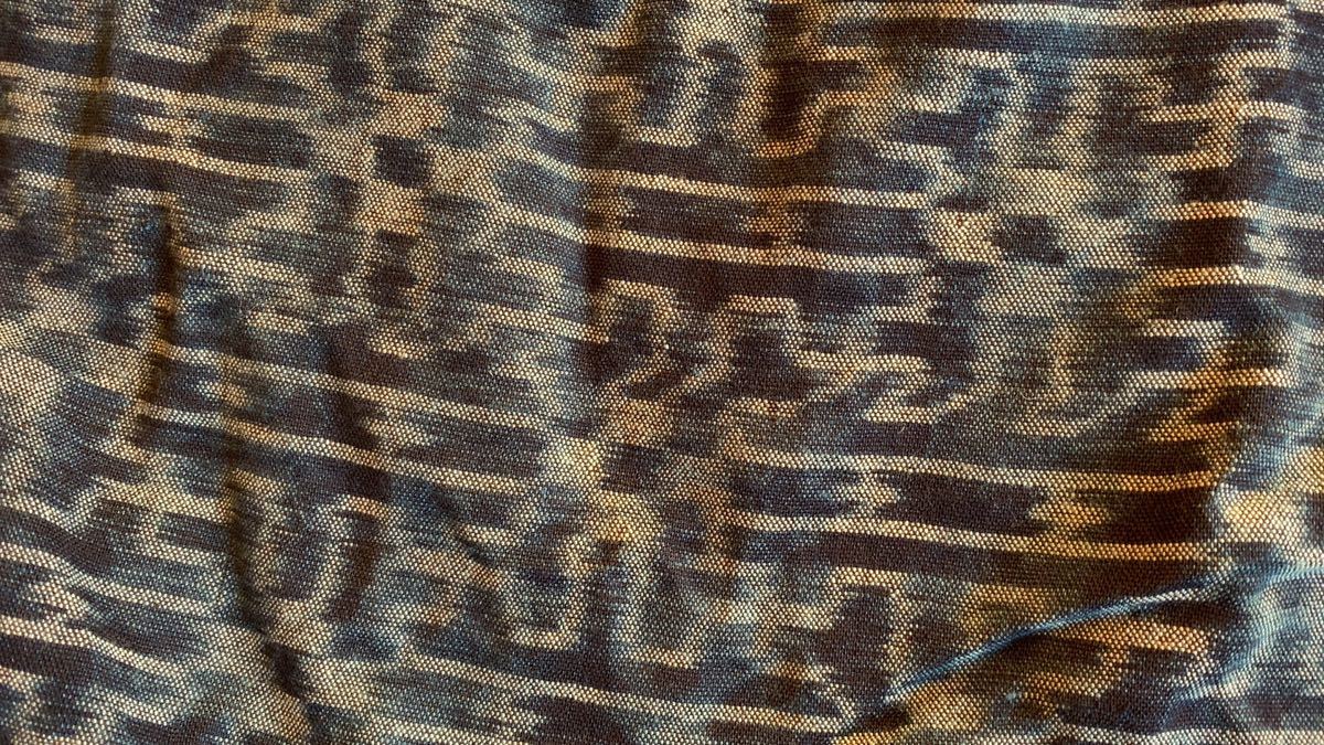 最終価格　ヴィンテージ手織り絣生地使用　タック入りインディゴ綿パンツ　バンコク店購入　男女兼用　新品未使用　かすり