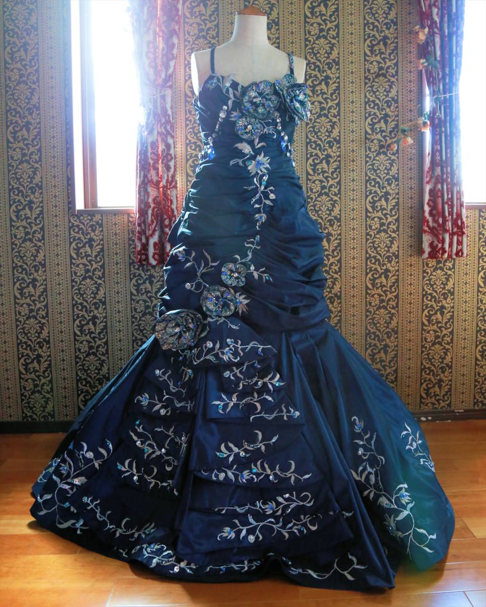 宇宙子のマーメイドライン☆ネイビーブルーカラードレス高級ウエディングドレス8号S~Mサイズ送料無料