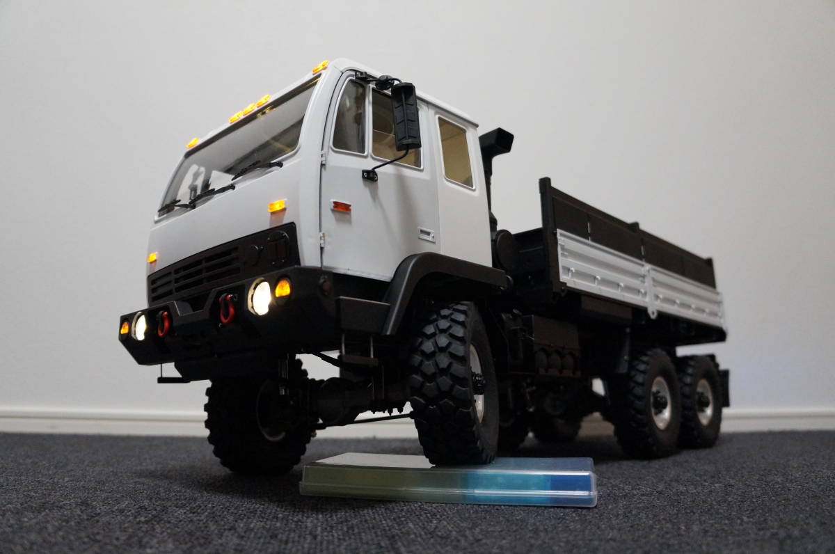 CROSS RC FC6 6x6 1/12　オフロードラジコントラック　組立て済　塗装済　ドライバー付き　値段下げ　お得品　ラスト　送料込み 