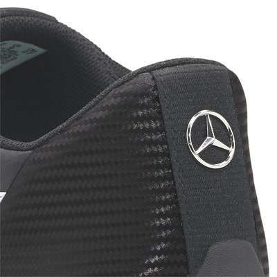 # новый товар 26.5cm обычная цена :12100 PUMA × Mercedes-Benz AMG модель Mercedes Benz pe Toro nas Motor Sport обувь 306558-01 ferrari