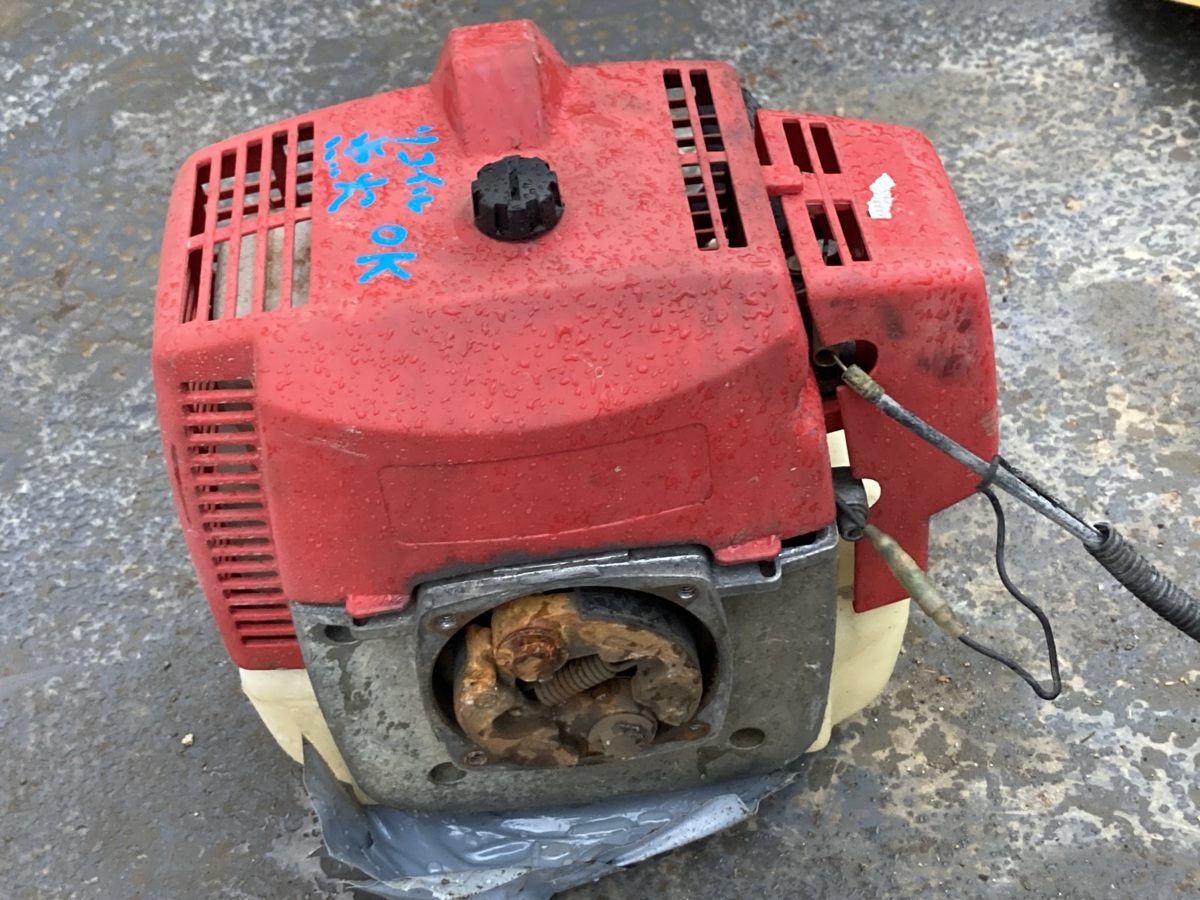 【滋賀発】 溝切り機 丸山 MKFA430 エンジン 動作未確認 ジャンク品 部品取り 4